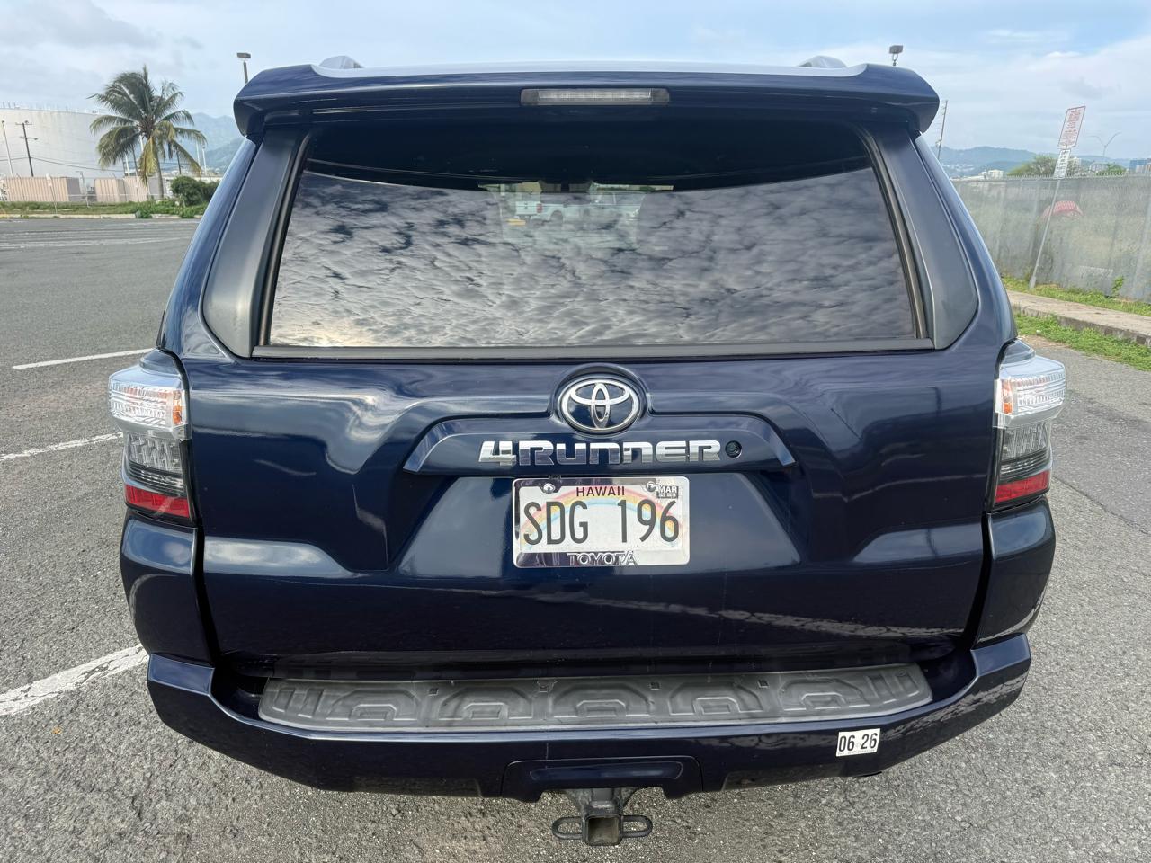 Toyota 4Runner SR5 2WD 2014