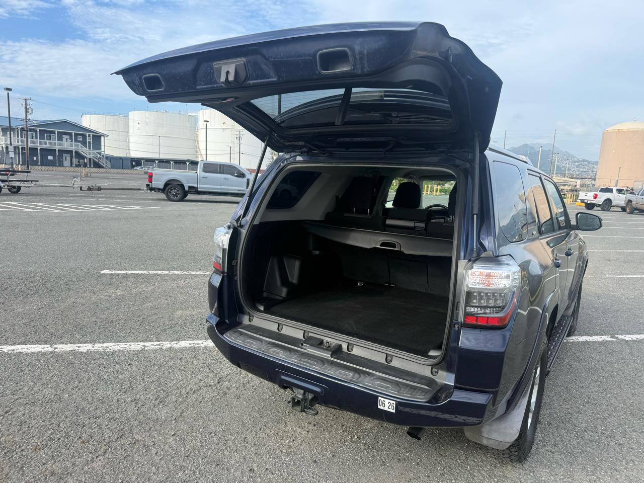 Toyota 4Runner SR5 2WD 2014