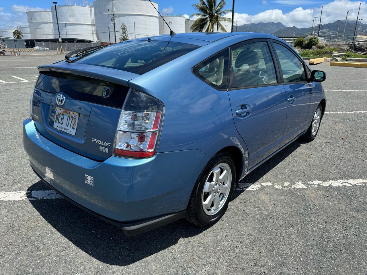 Toyota Prius 4-Door Liftback 2004
