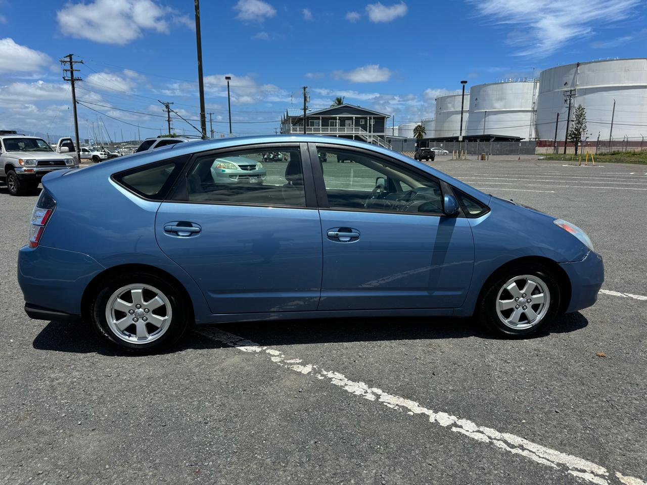 Toyota Prius 4-Door Liftback 2004