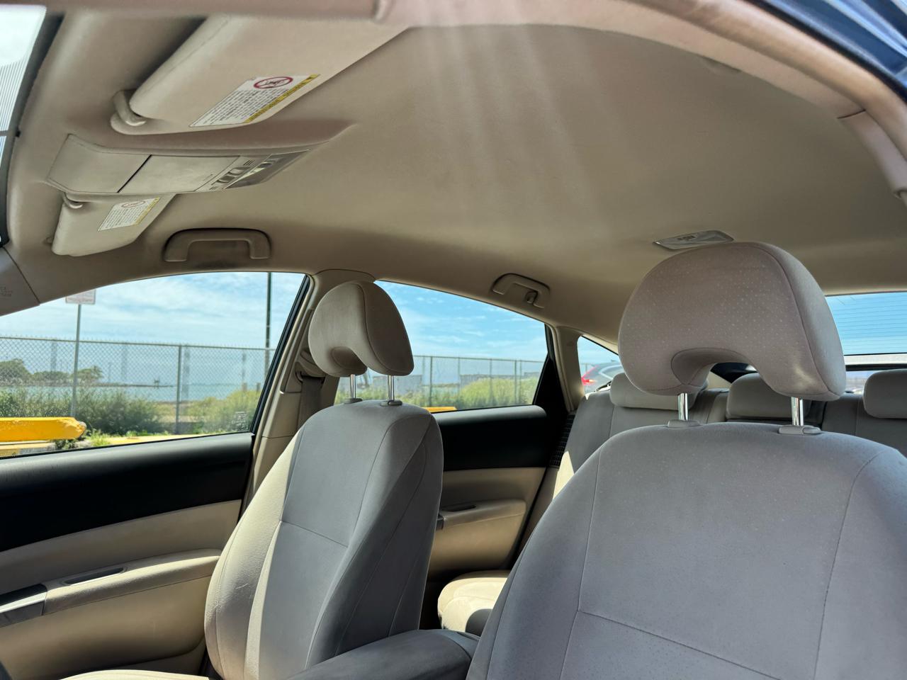 Toyota Prius 4-Door Liftback 2004