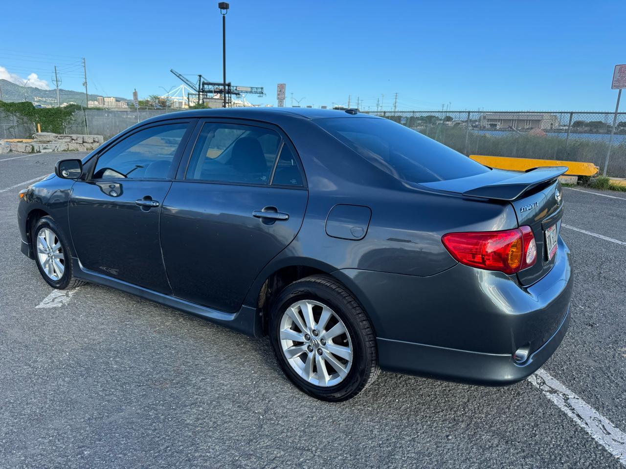 Toyota Corolla 4dr Sdn S Auto (Natl) 2010