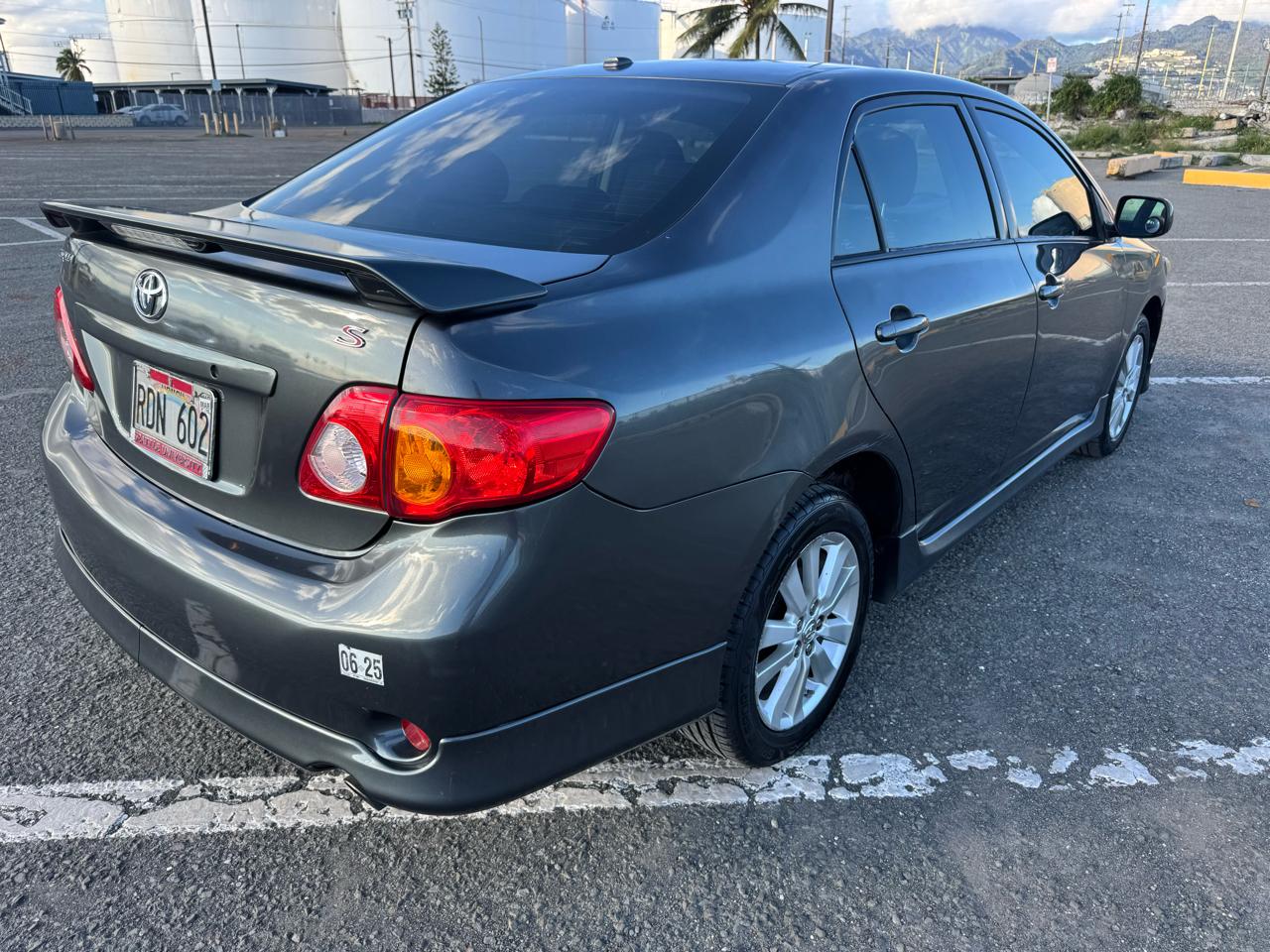 Toyota Corolla 4dr Sdn S Auto (Natl) 2010