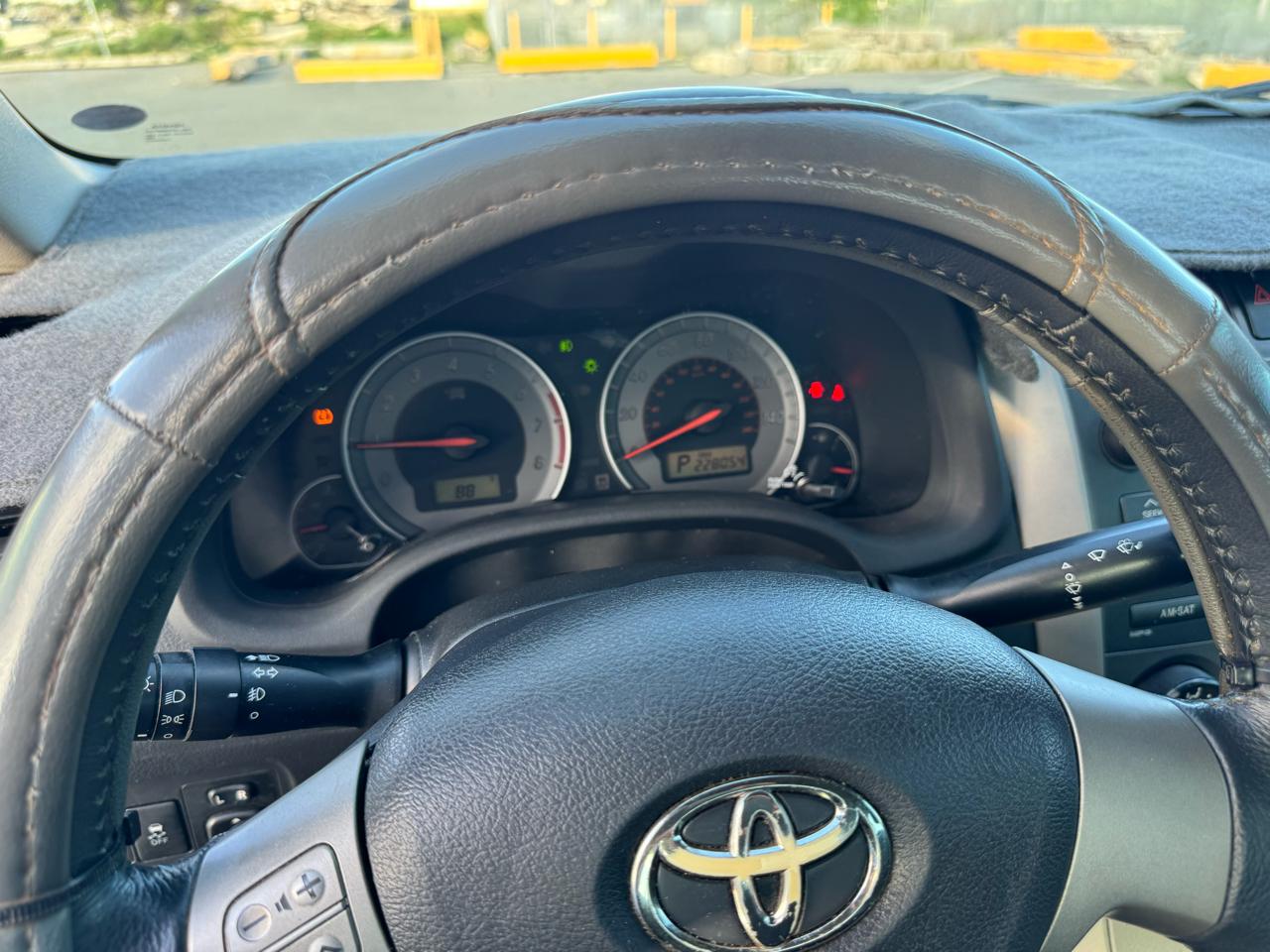 Toyota Corolla 4dr Sdn S Auto (Natl) 2010