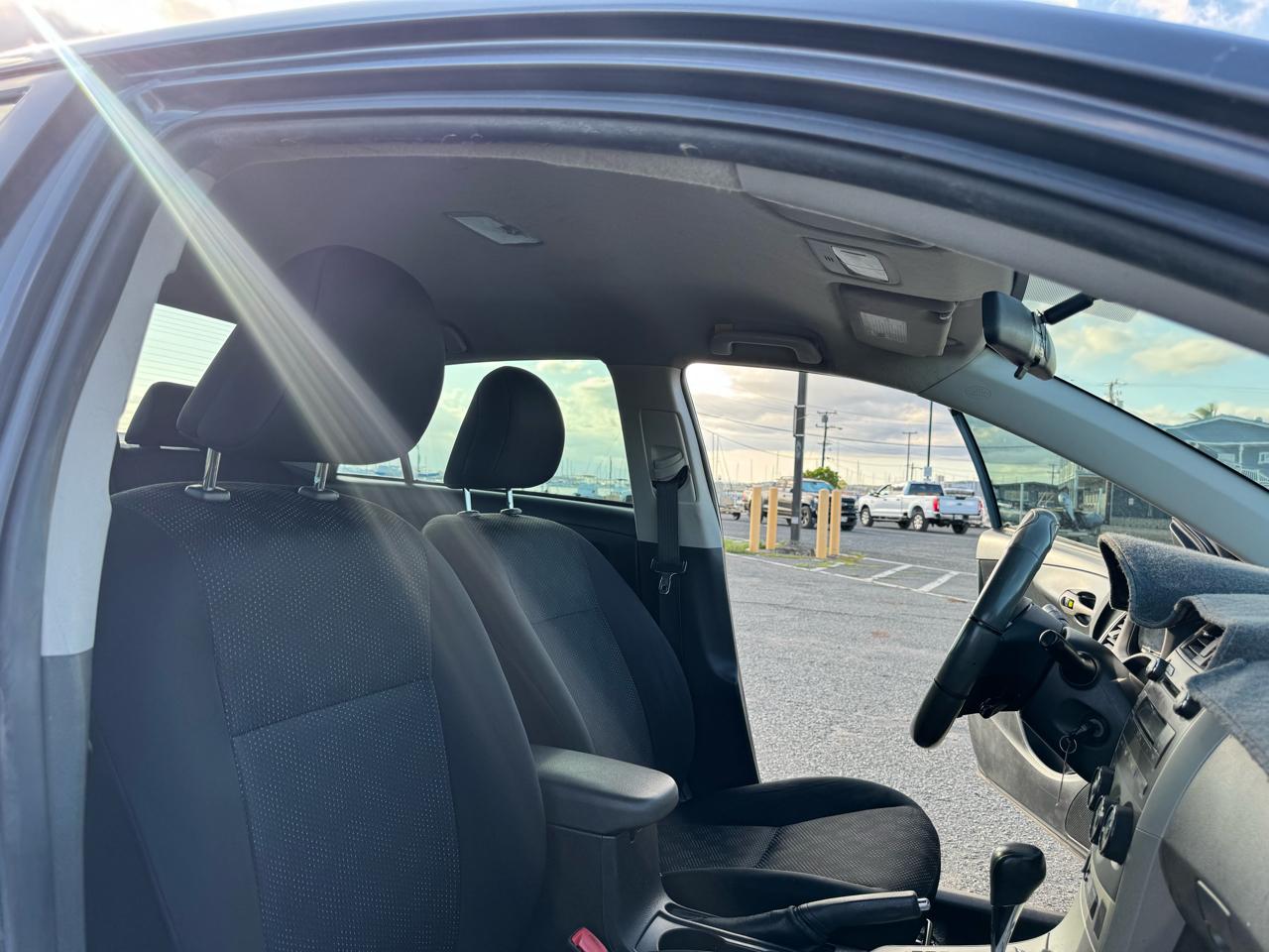 Toyota Corolla 4dr Sdn S Auto (Natl) 2010