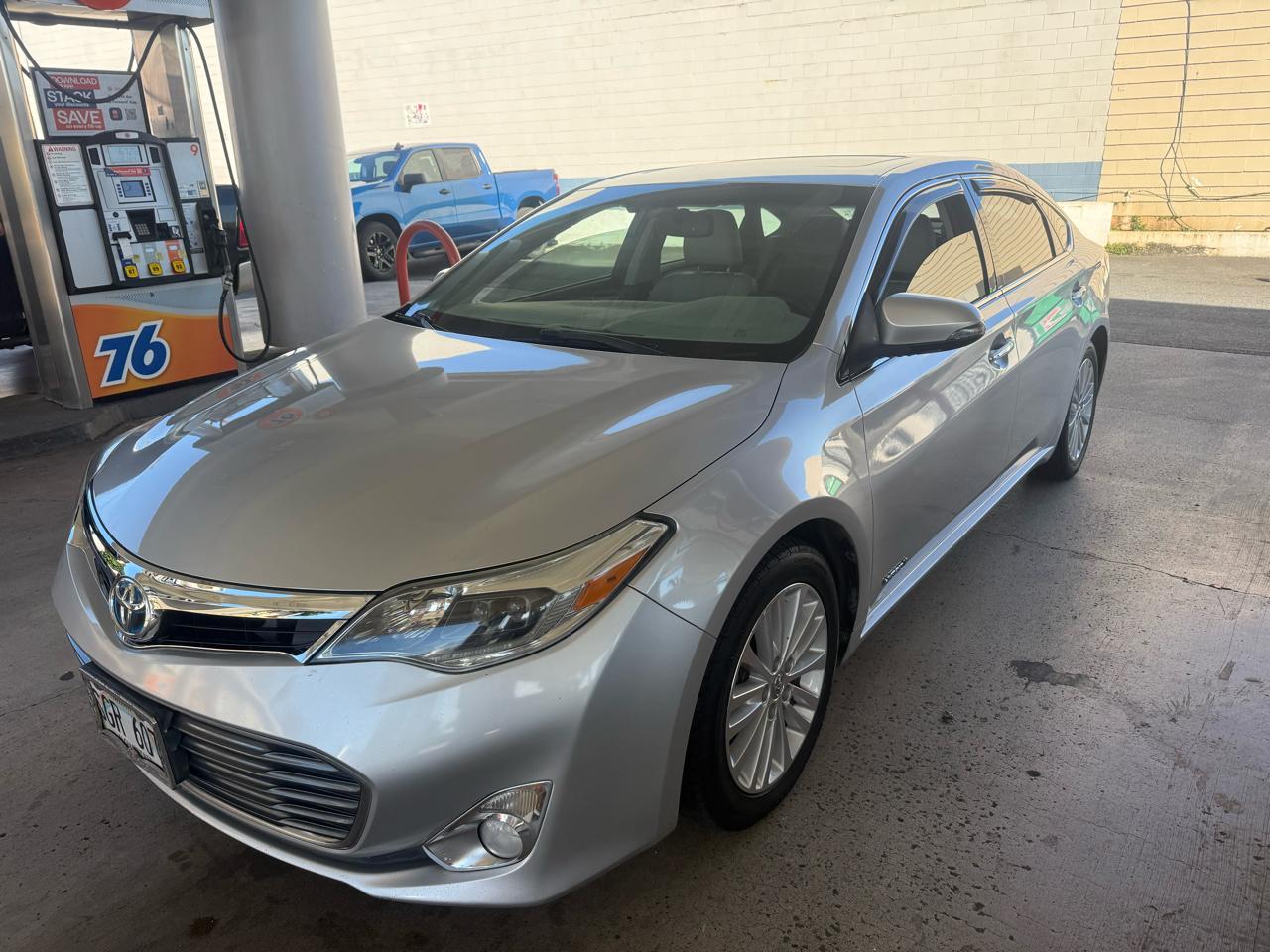 Toyota Avalon Hybrid XLE Premium 2014