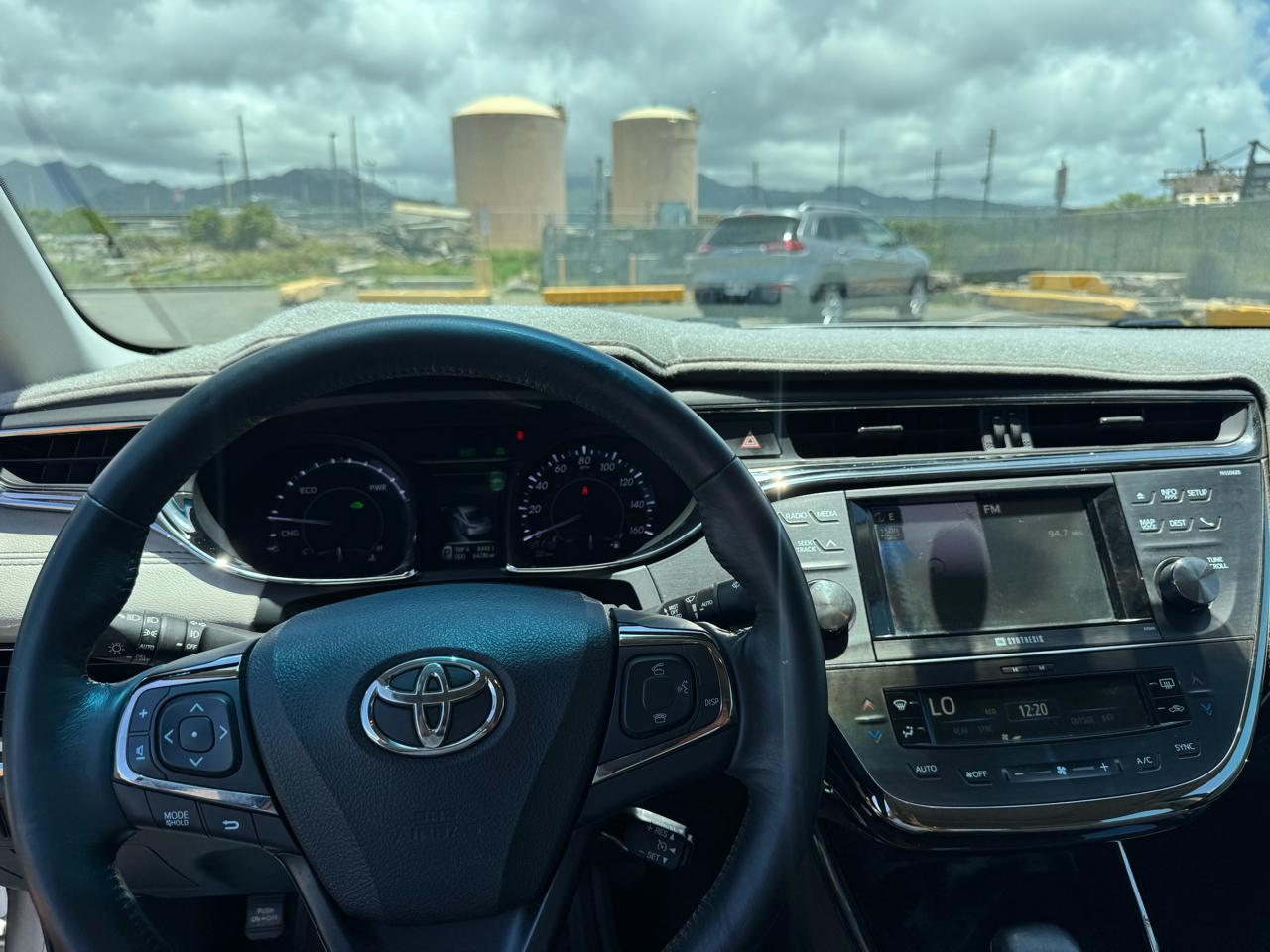 Toyota Avalon Hybrid XLE Premium 2014