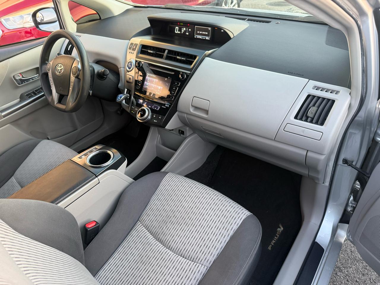 Toyota Prius V Three 2016