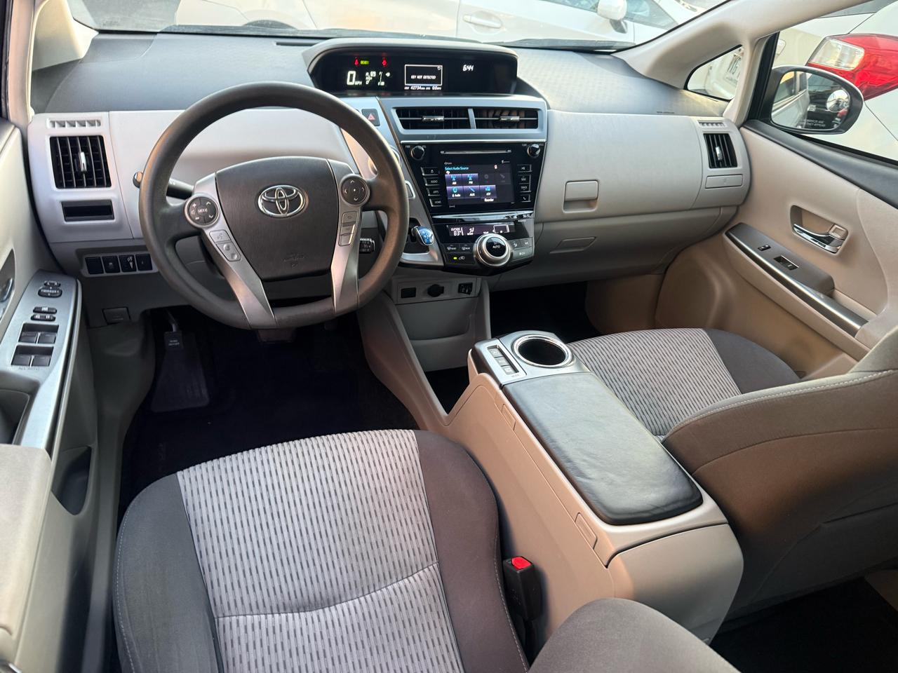 Toyota Prius V Three 2016