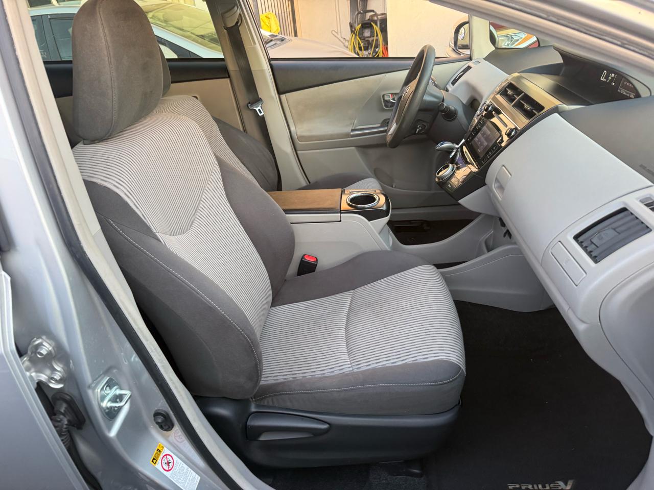 Toyota Prius V Three 2016