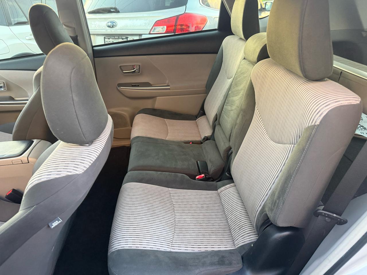 Toyota Prius V Three 2016