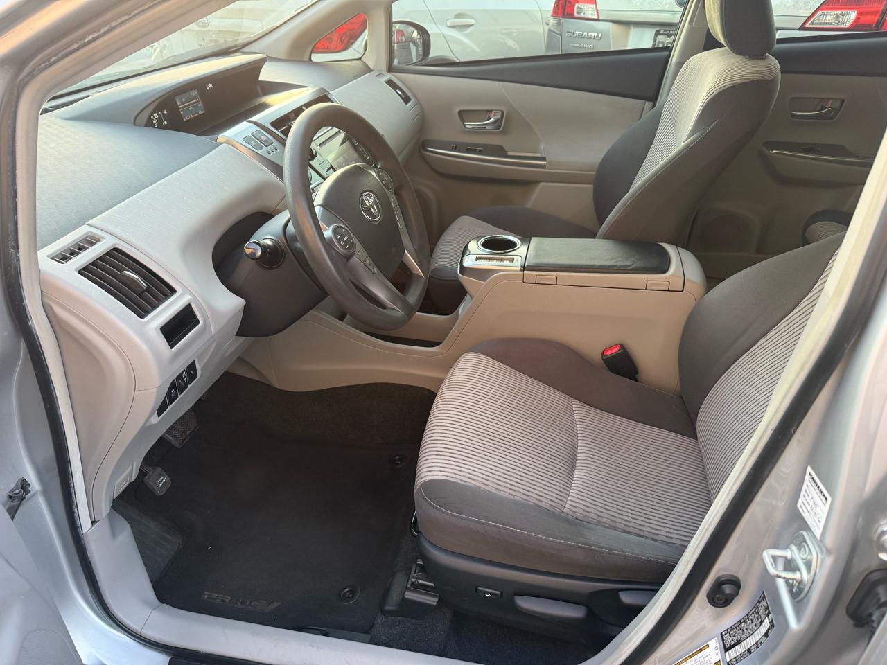 Toyota Prius V Three 2016