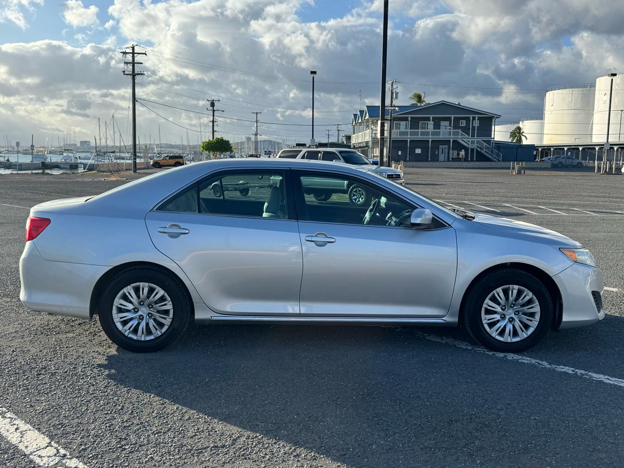 Toyota Camry LE 4D Sedan 2014