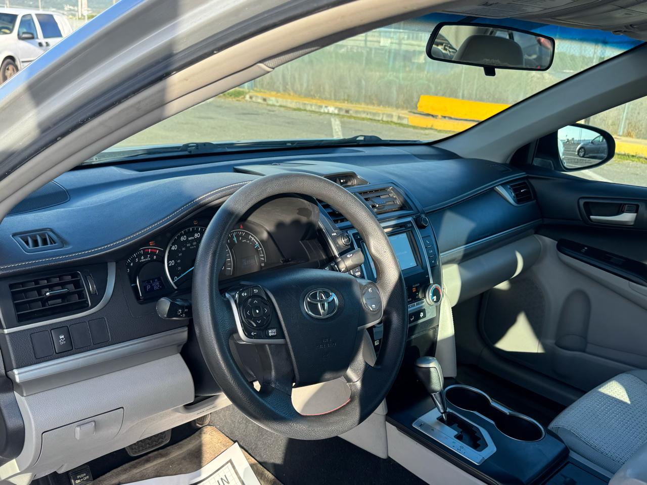 Toyota Camry LE 4D Sedan 2014