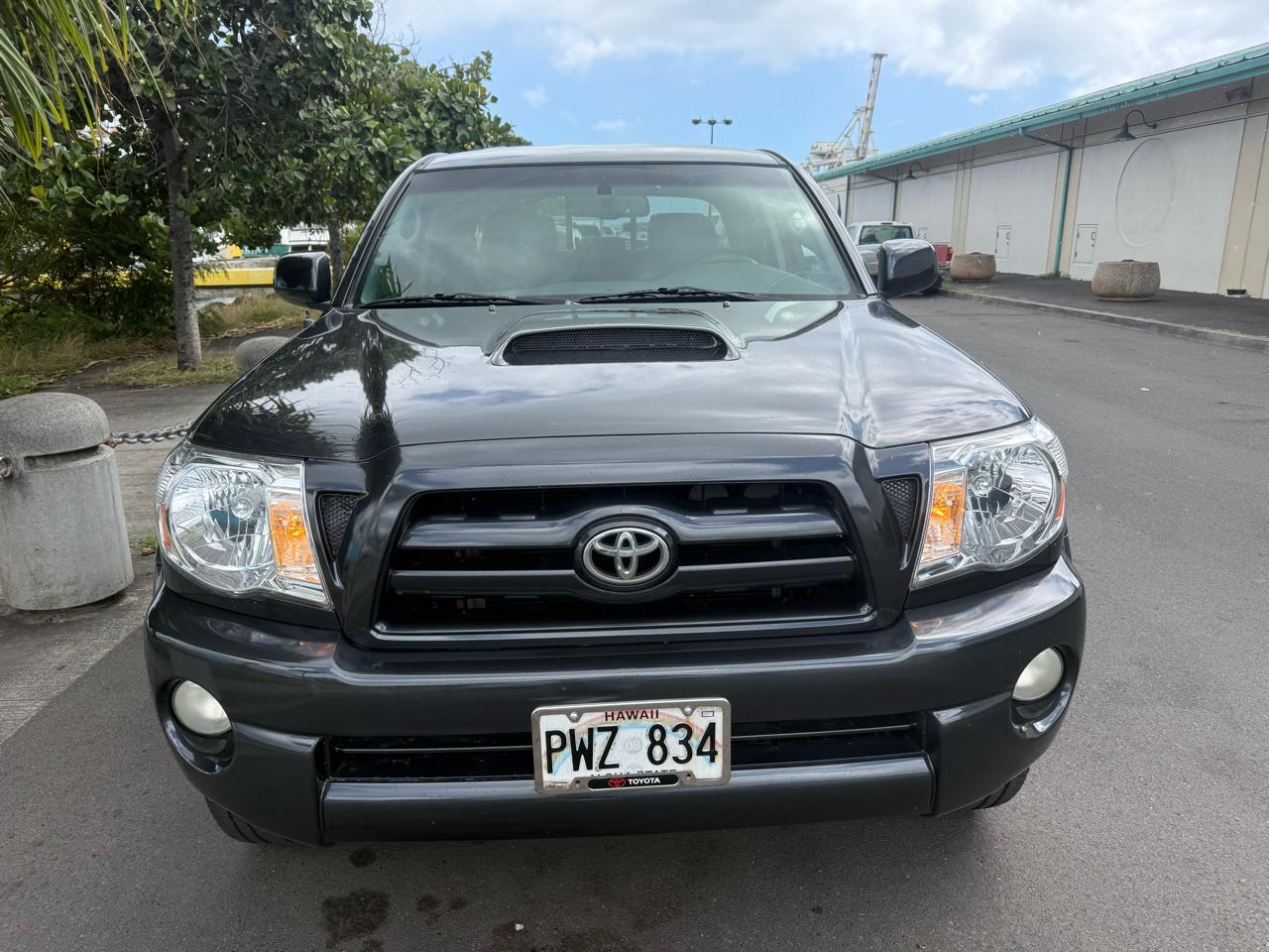 Toyota Tacoma PreRunner Double Cab V6 Auto 2WD 2009