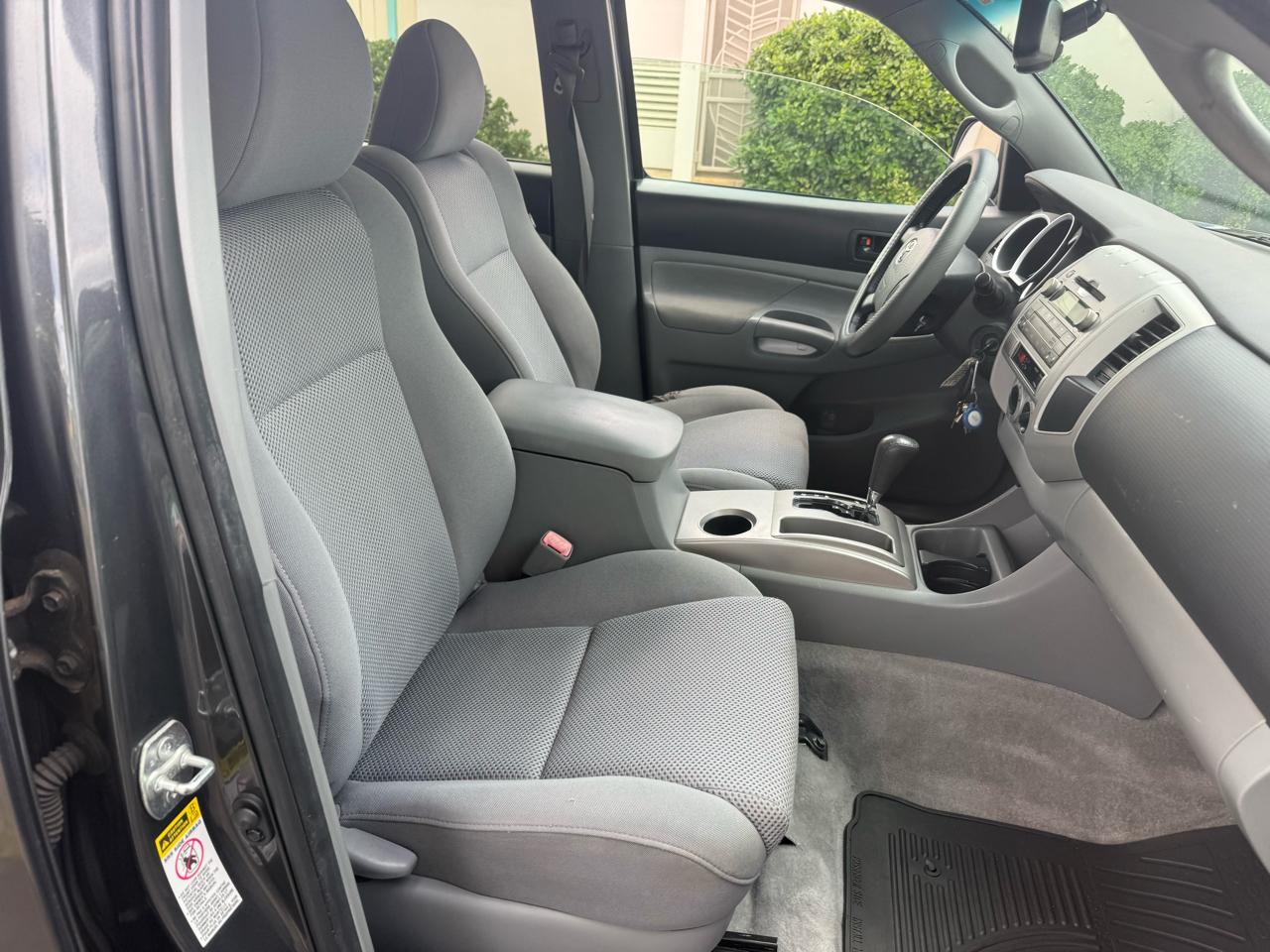 Toyota Tacoma PreRunner Double Cab V6 Auto 2WD 2009