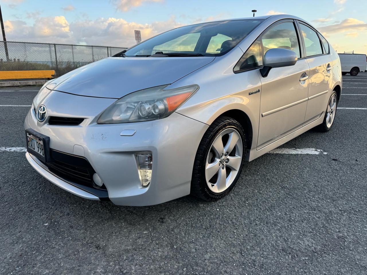 Toyota Prius Prius V 2012