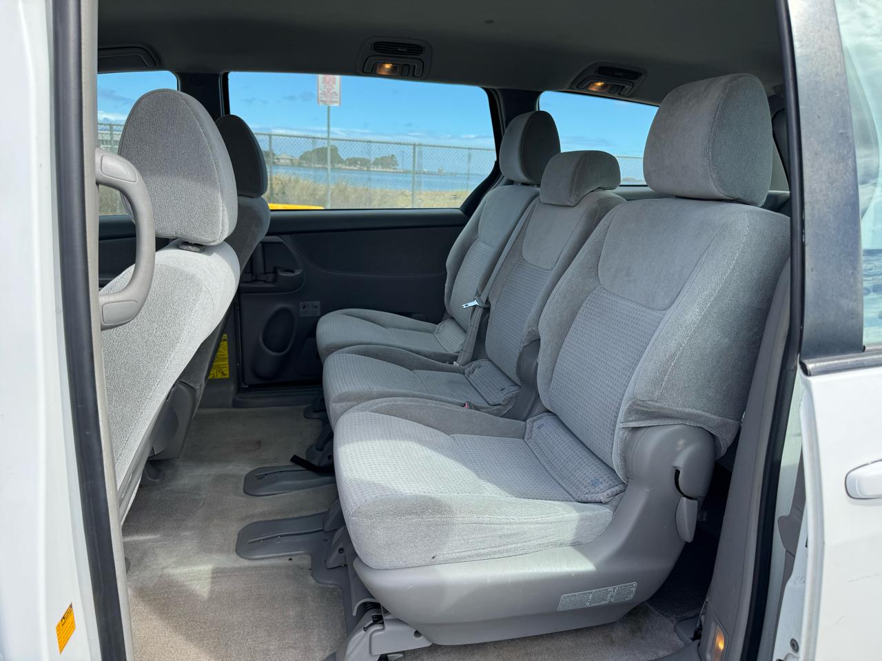 Toyota Sienna CE FWD 7 Passenger 2010