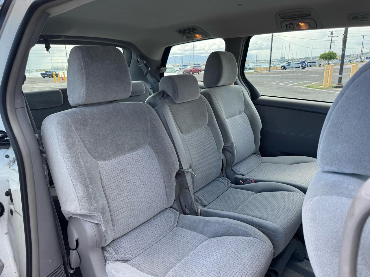 Toyota Sienna CE FWD 7 Passenger 2010