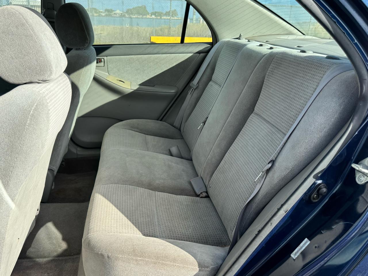 Toyota Corolla CE 2006