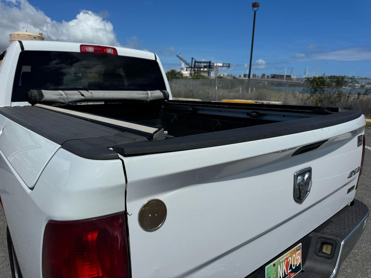 RAM 1500 Tradesman Quad Cab 4WD 2012