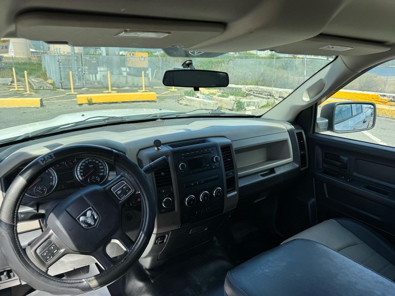 RAM 1500 Tradesman Quad Cab 4WD 2012