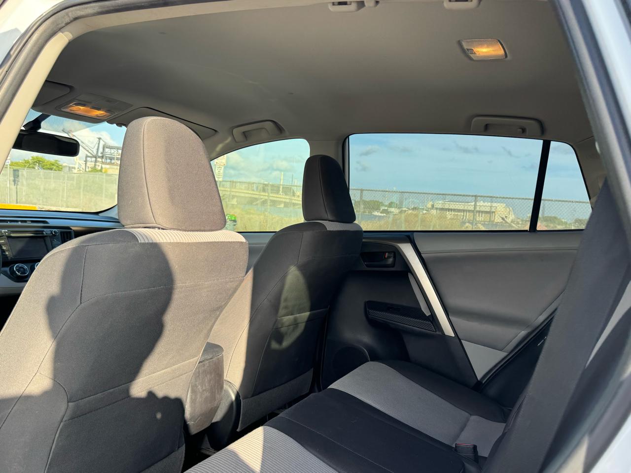 Toyota RAV4 LE FWD 2013