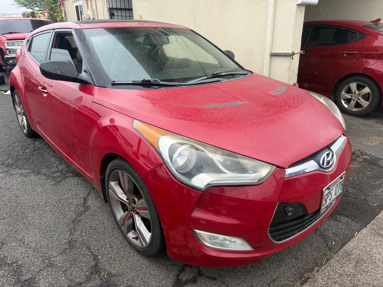 Hyundai Veloster Base 2012