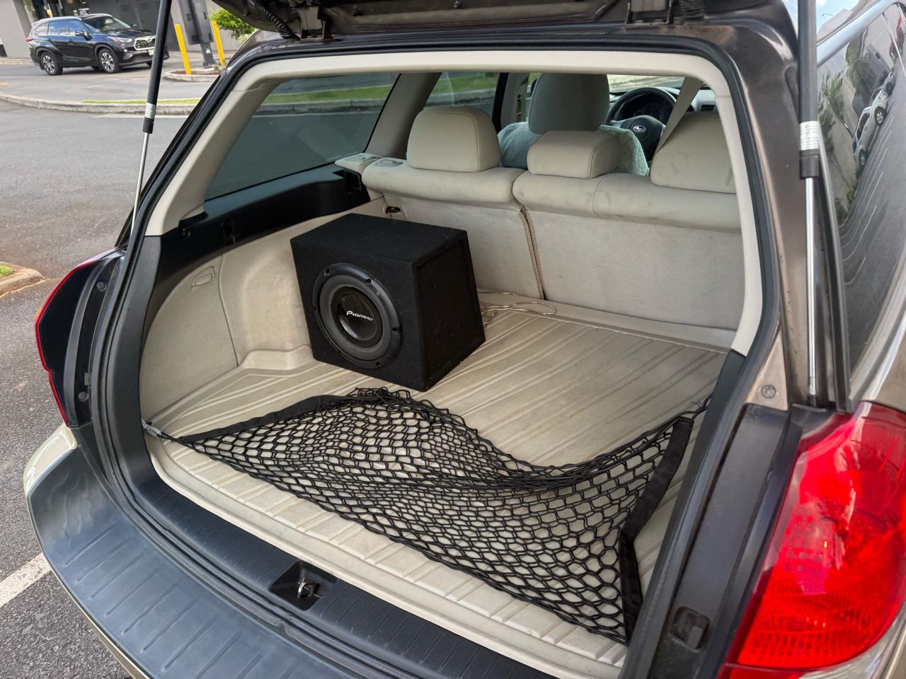 Subaru Outback 2.5i 2008