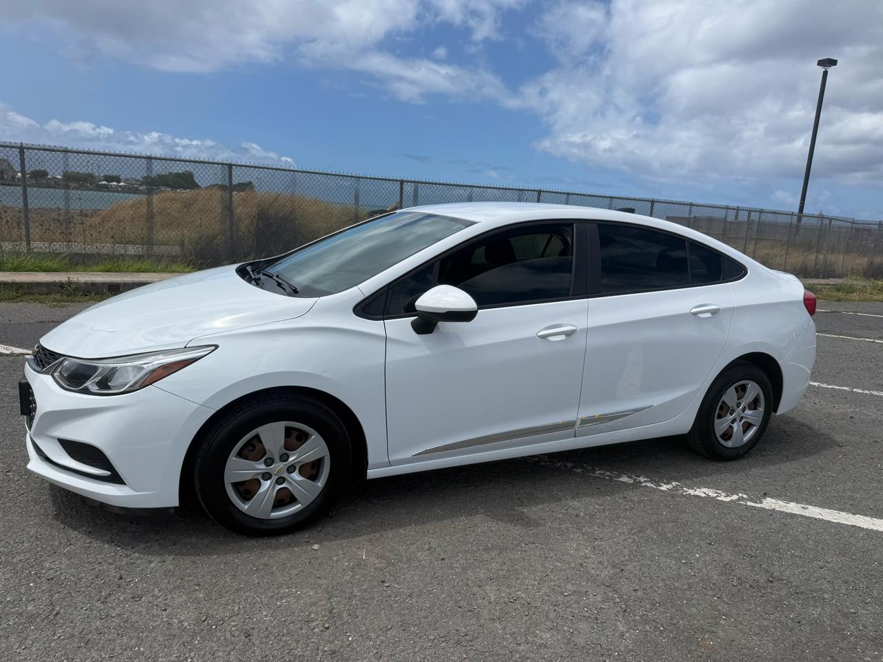Chevrolet Cruze LS Auto 2018