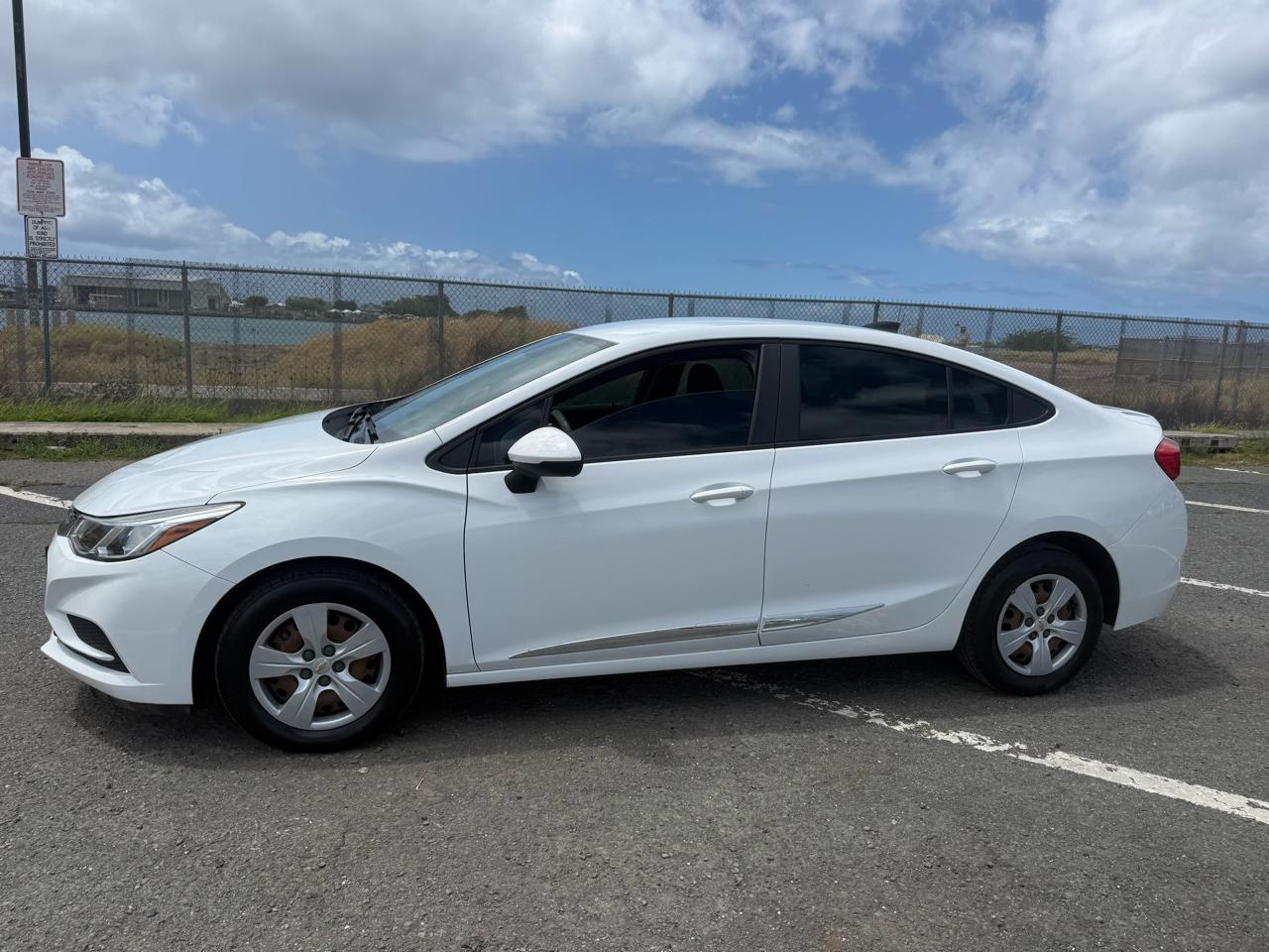Chevrolet Cruze LS Auto 2018
