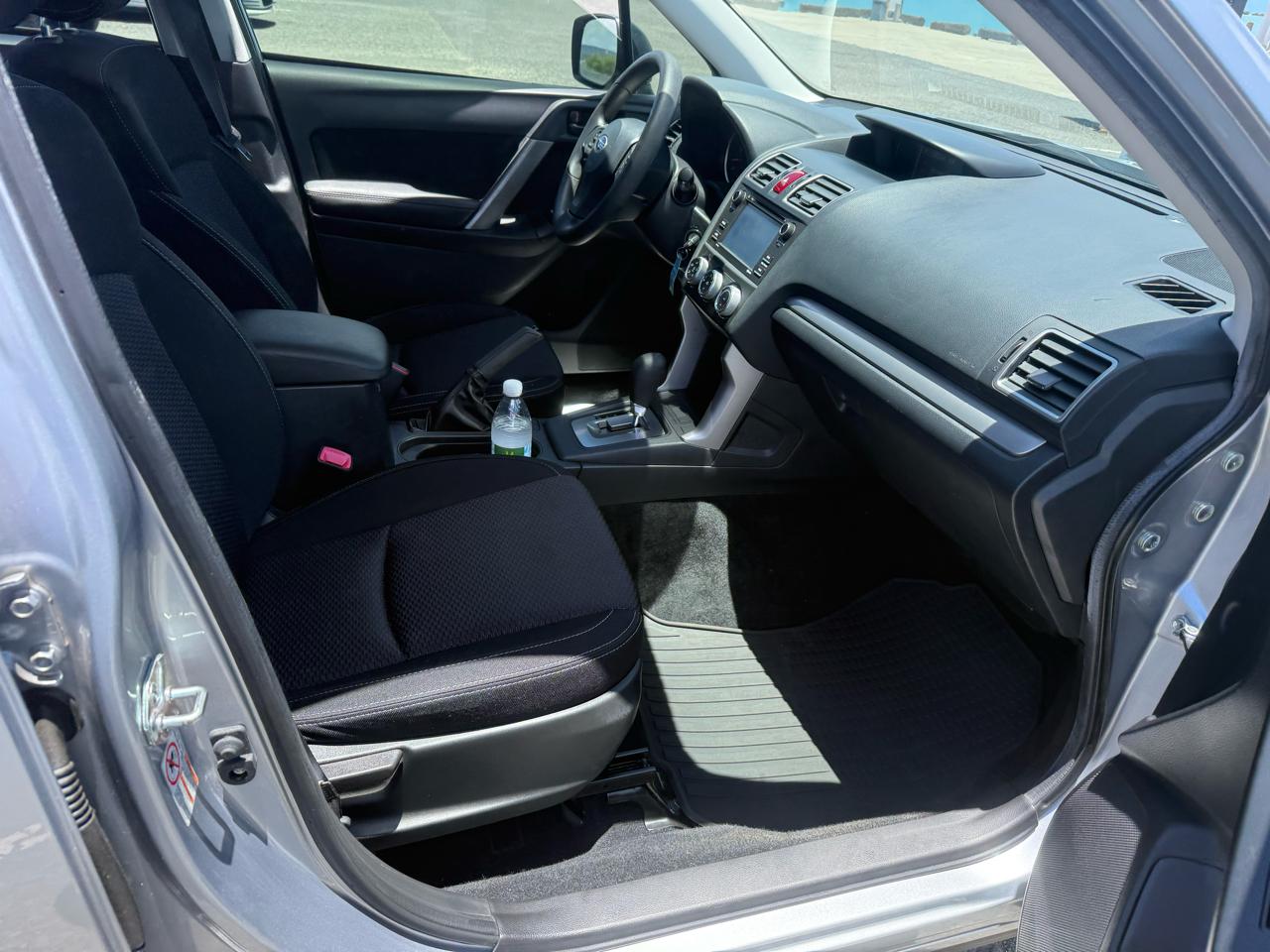 Subaru Forester 2.5i Premium PZEV CVT 2016