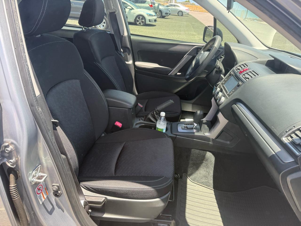 Subaru Forester 2.5i Premium PZEV CVT 2016