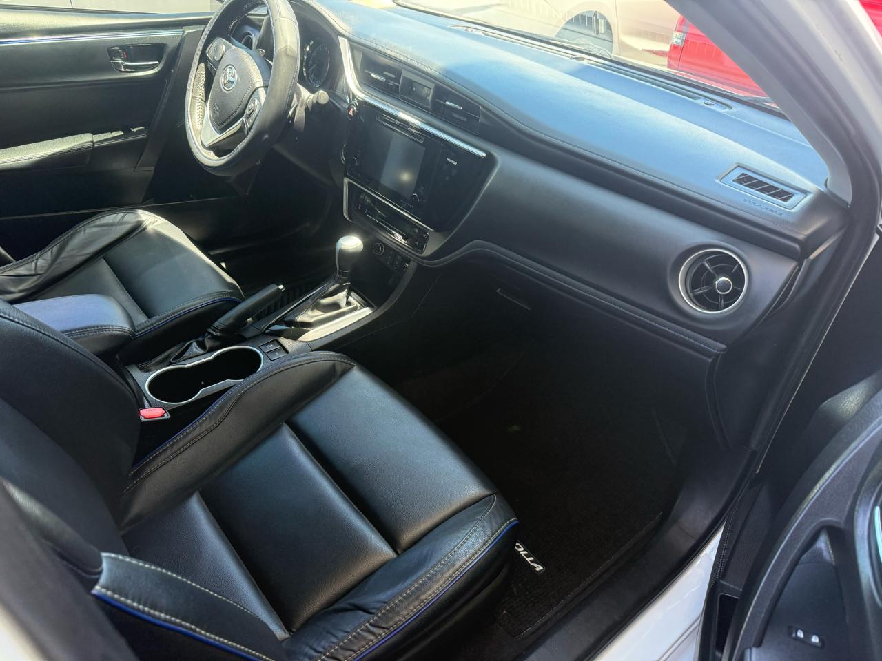 Toyota Corolla XSE 4D Sedan 2017