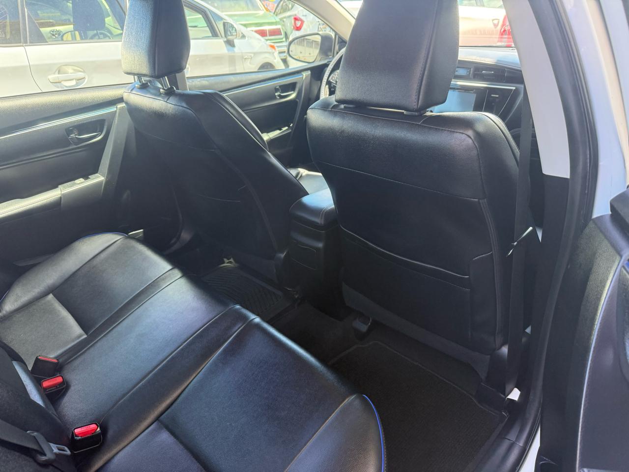 Toyota Corolla XSE 4D Sedan 2017