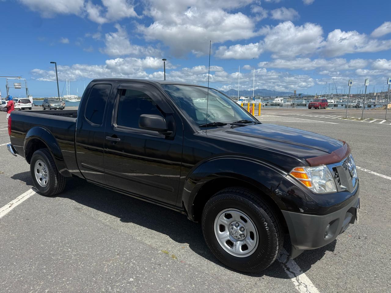 Nissan Frontier 2WD King Cab I4 Manual XE 2010