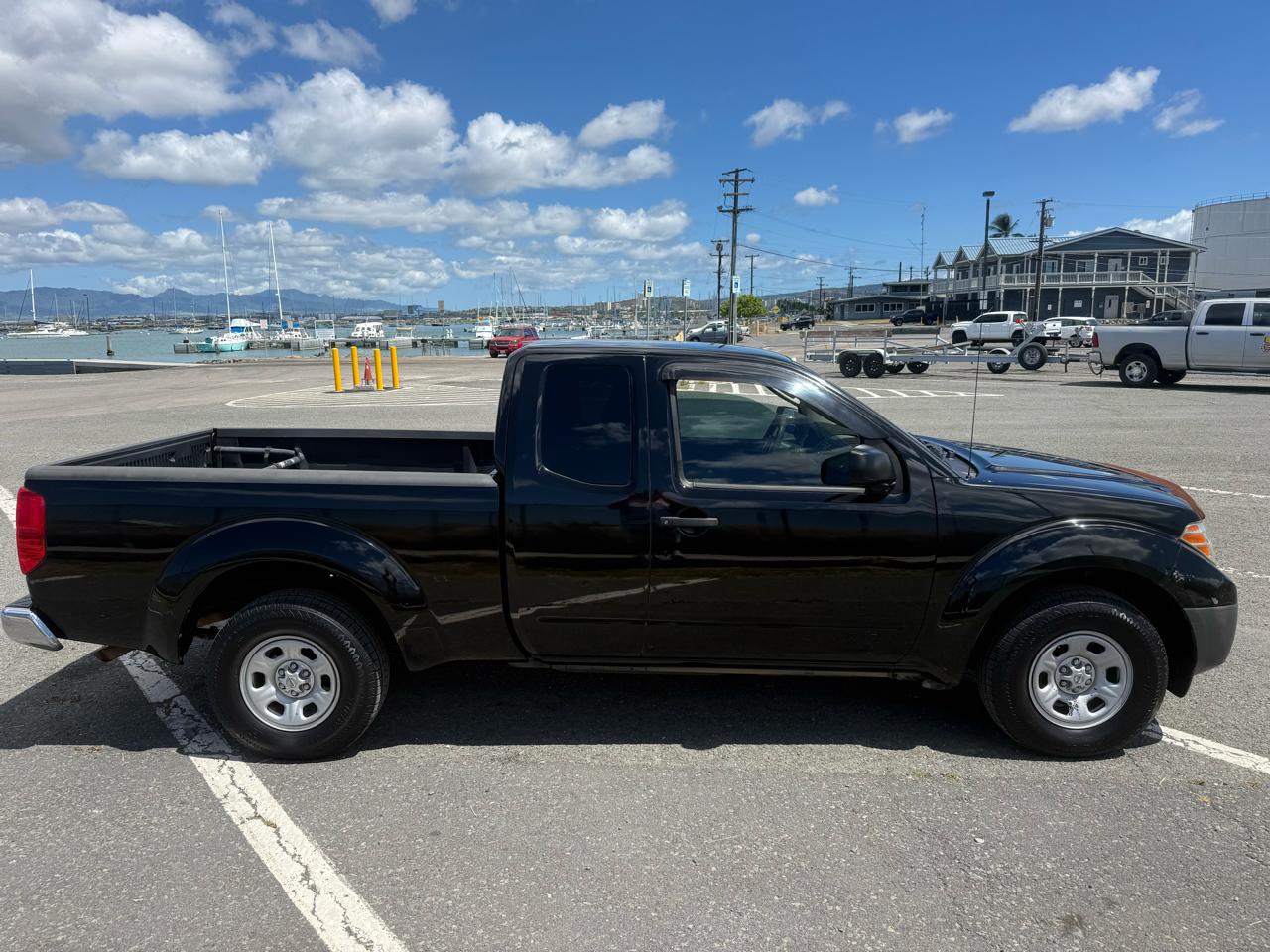 Nissan Frontier 2WD King Cab I4 Manual XE 2010