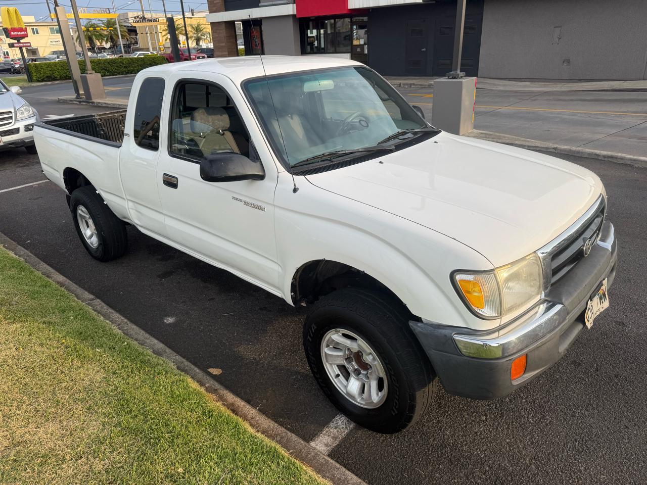 Toyota Tacoma PreRunner Xtracab V6 2WD 2000