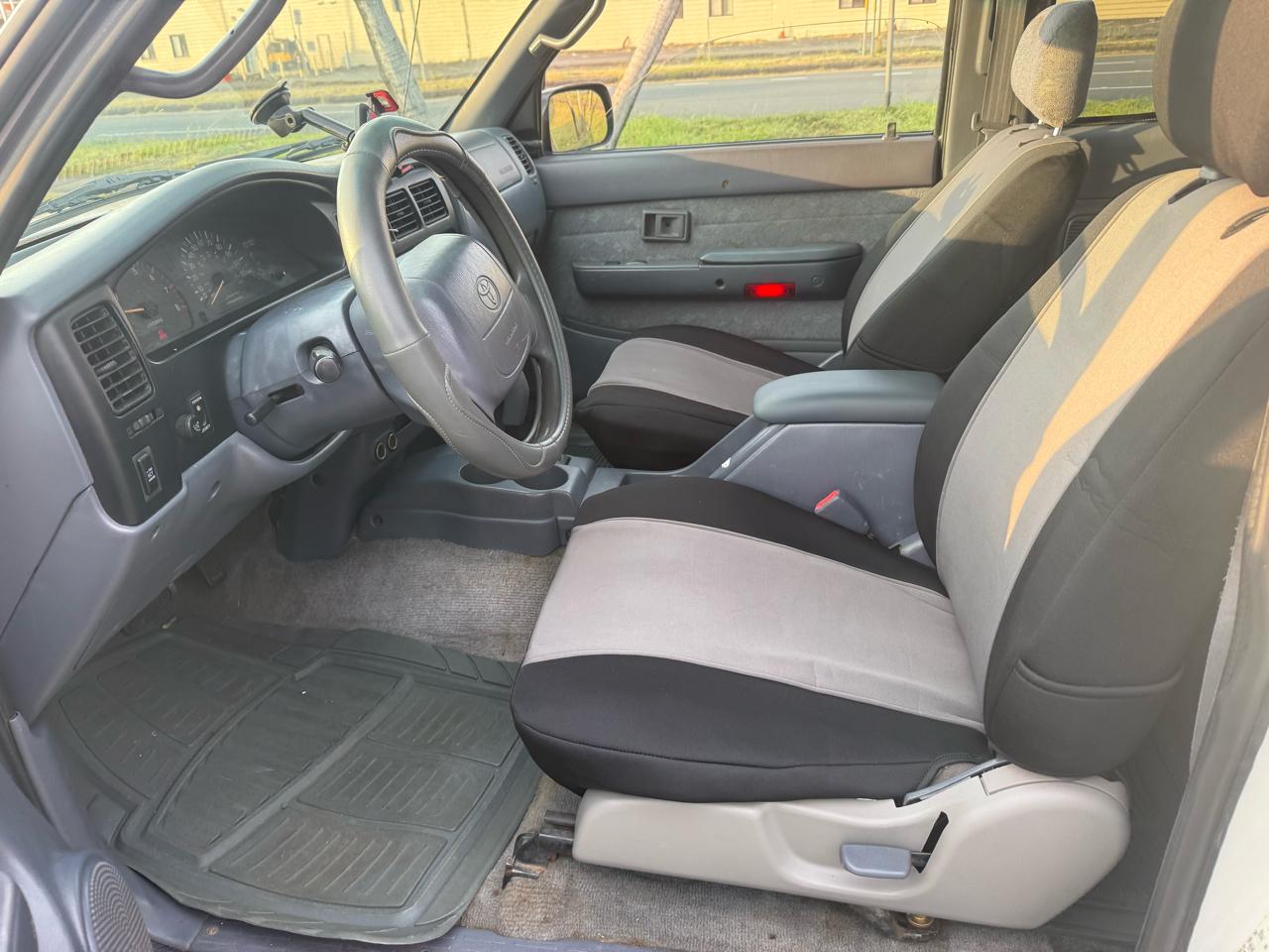 Toyota Tacoma PreRunner Xtracab V6 2WD 2000