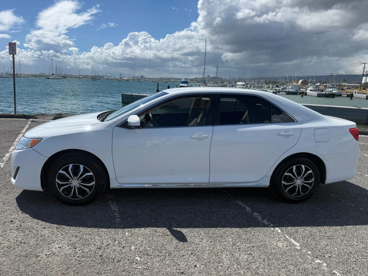 Toyota Camry LE 2013
