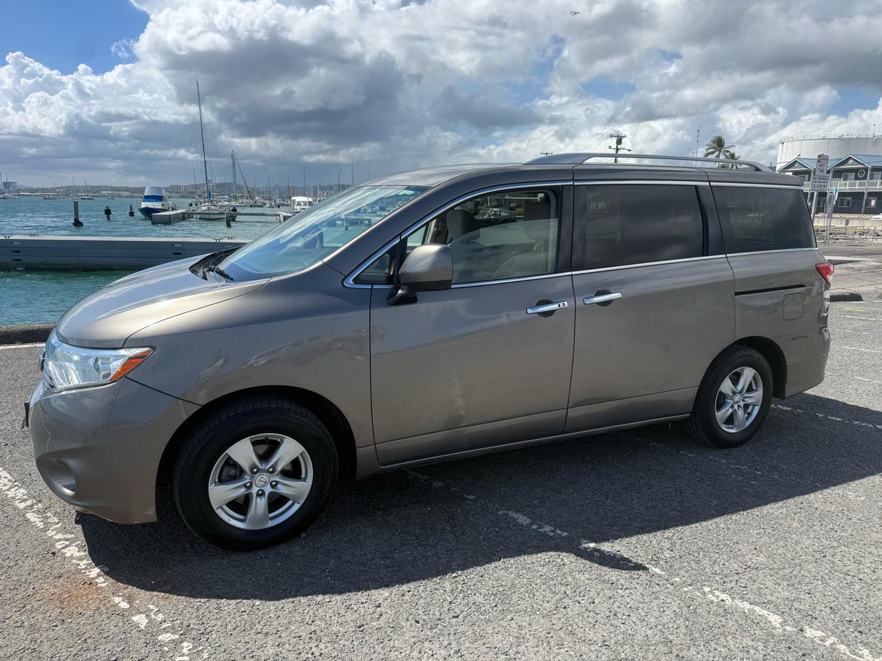 Nissan Quest SV 2017
