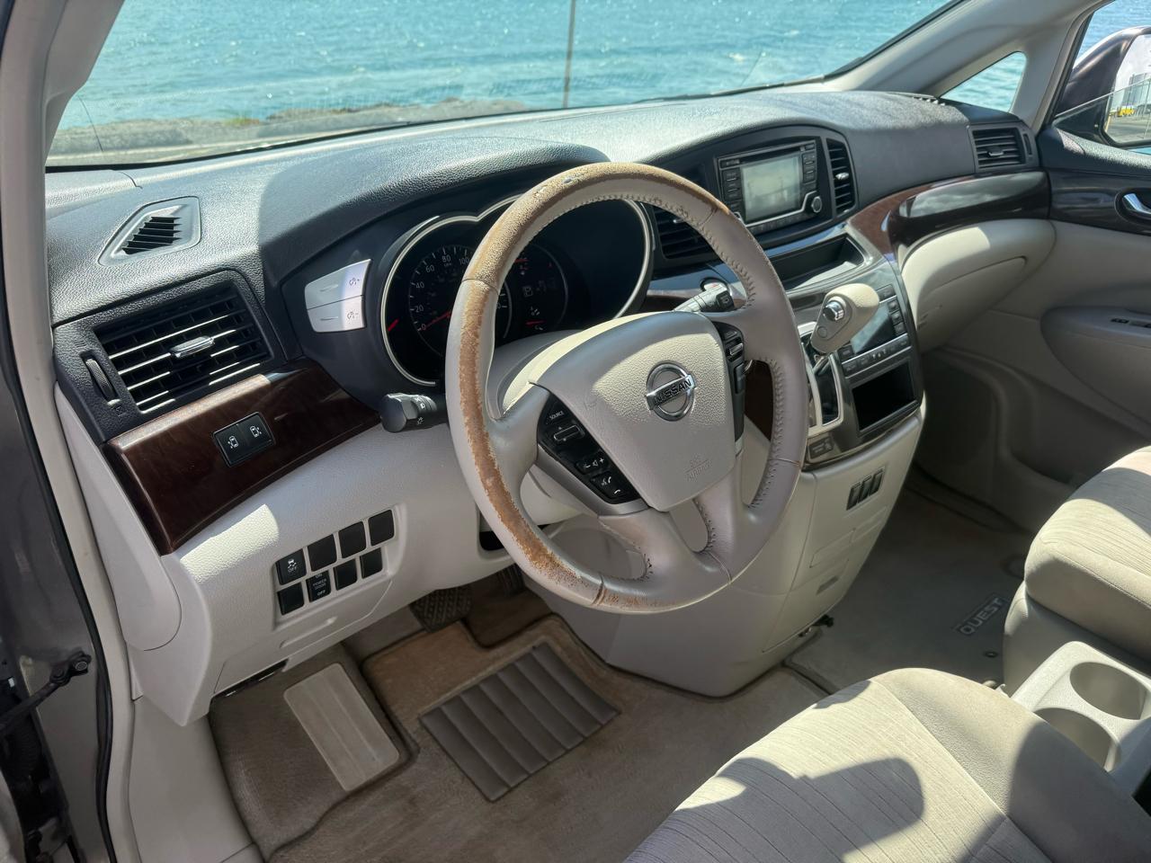 Nissan Quest SV 2017