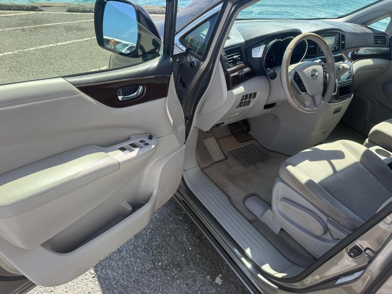 Nissan Quest SV 2017
