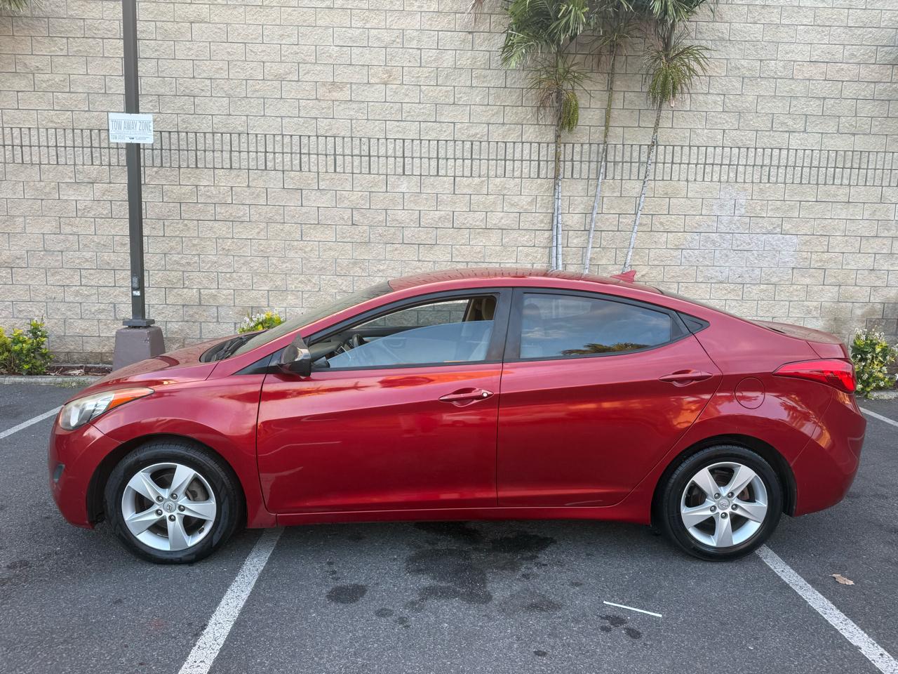 Hyundai Elantra 4dr Sdn Auto GLS 2011