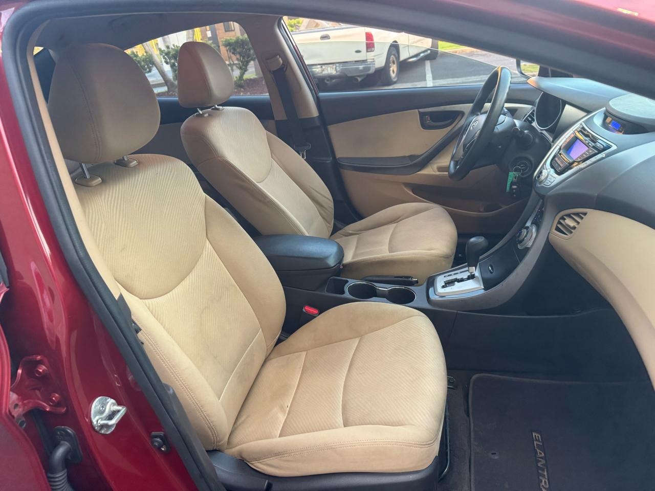 Hyundai Elantra 4dr Sdn Auto GLS 2011