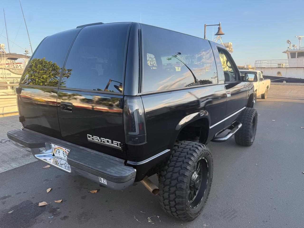 Chevrolet Tahoe 2-Door 4WD 1998