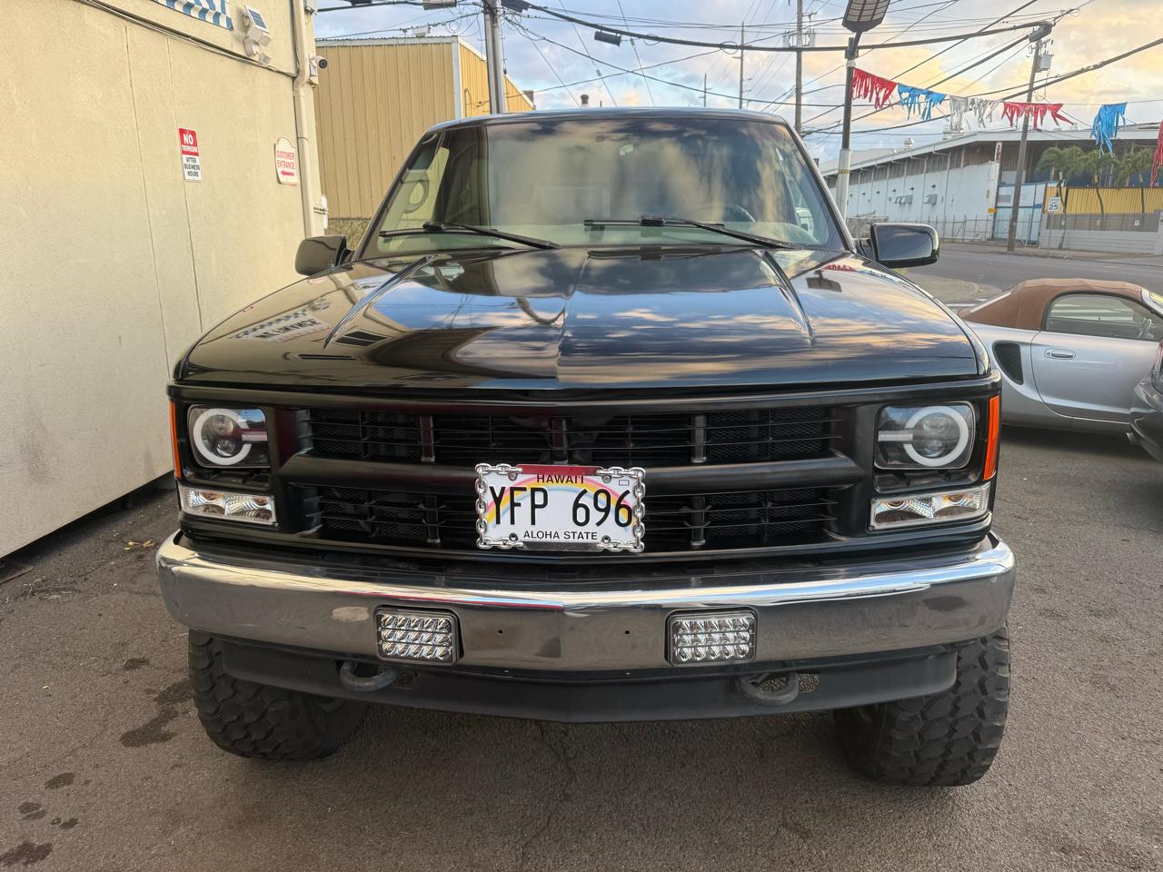 Chevrolet Tahoe 2-Door 4WD 1998