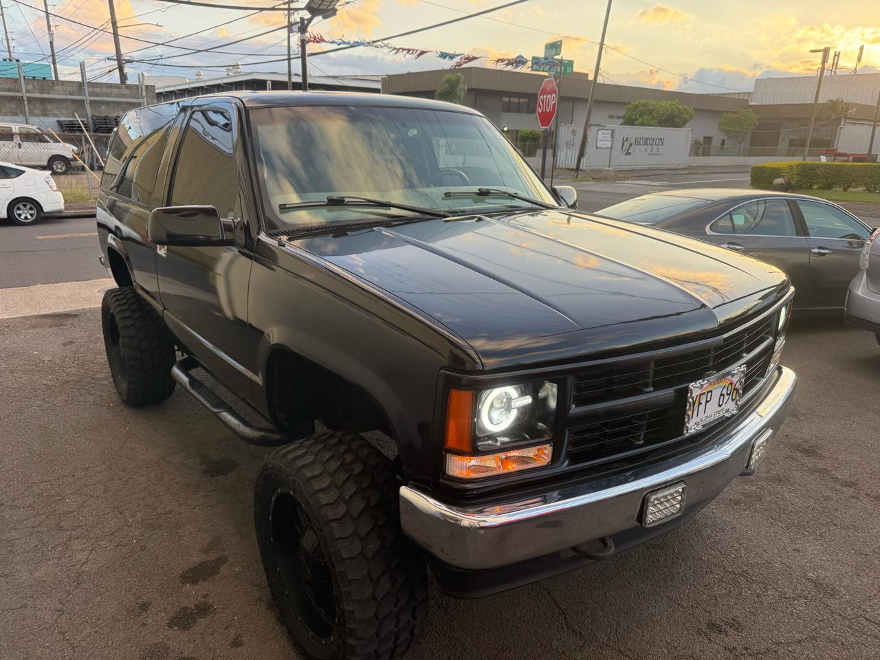 Chevrolet Tahoe 2-Door 4WD 1998