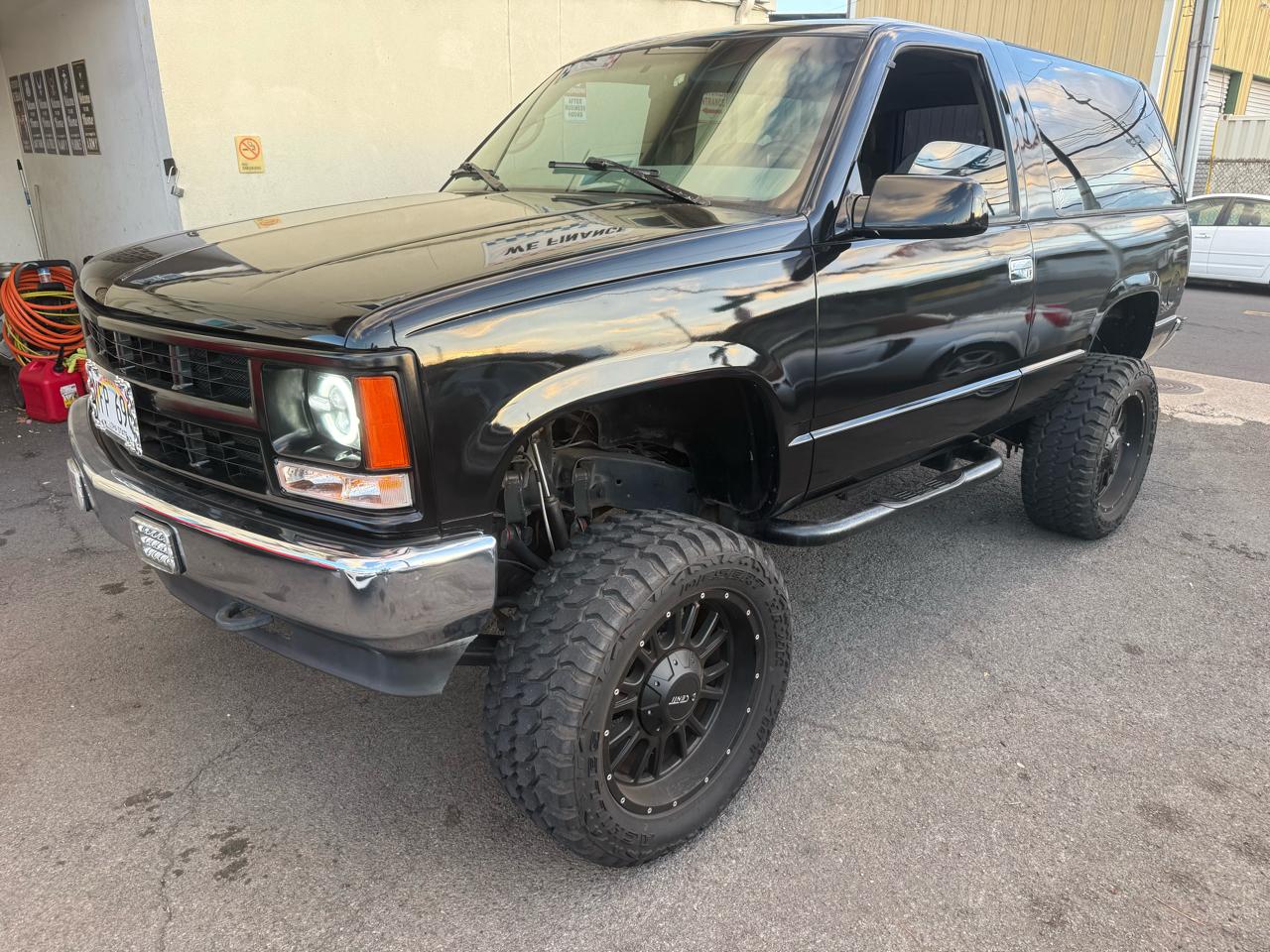 Chevrolet Tahoe 2-Door 4WD 1998