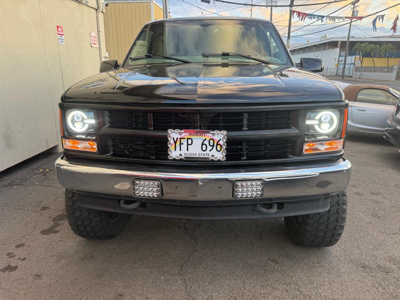 Chevrolet Tahoe 2-Door 4WD 1998